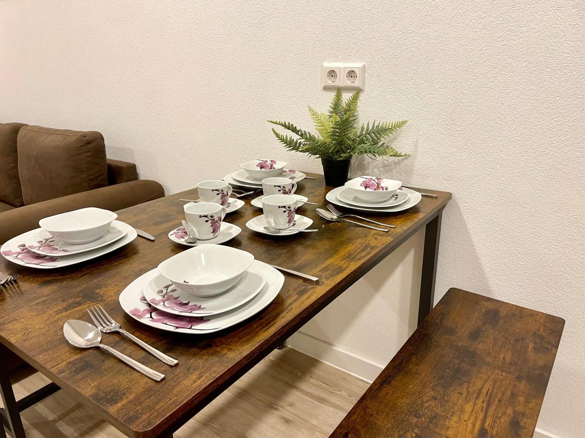 Neu Grosse Einzimmerwohnung Im Zentrum Goldstadt Pforzheim Schloessle Zewnętrze zdjęcie